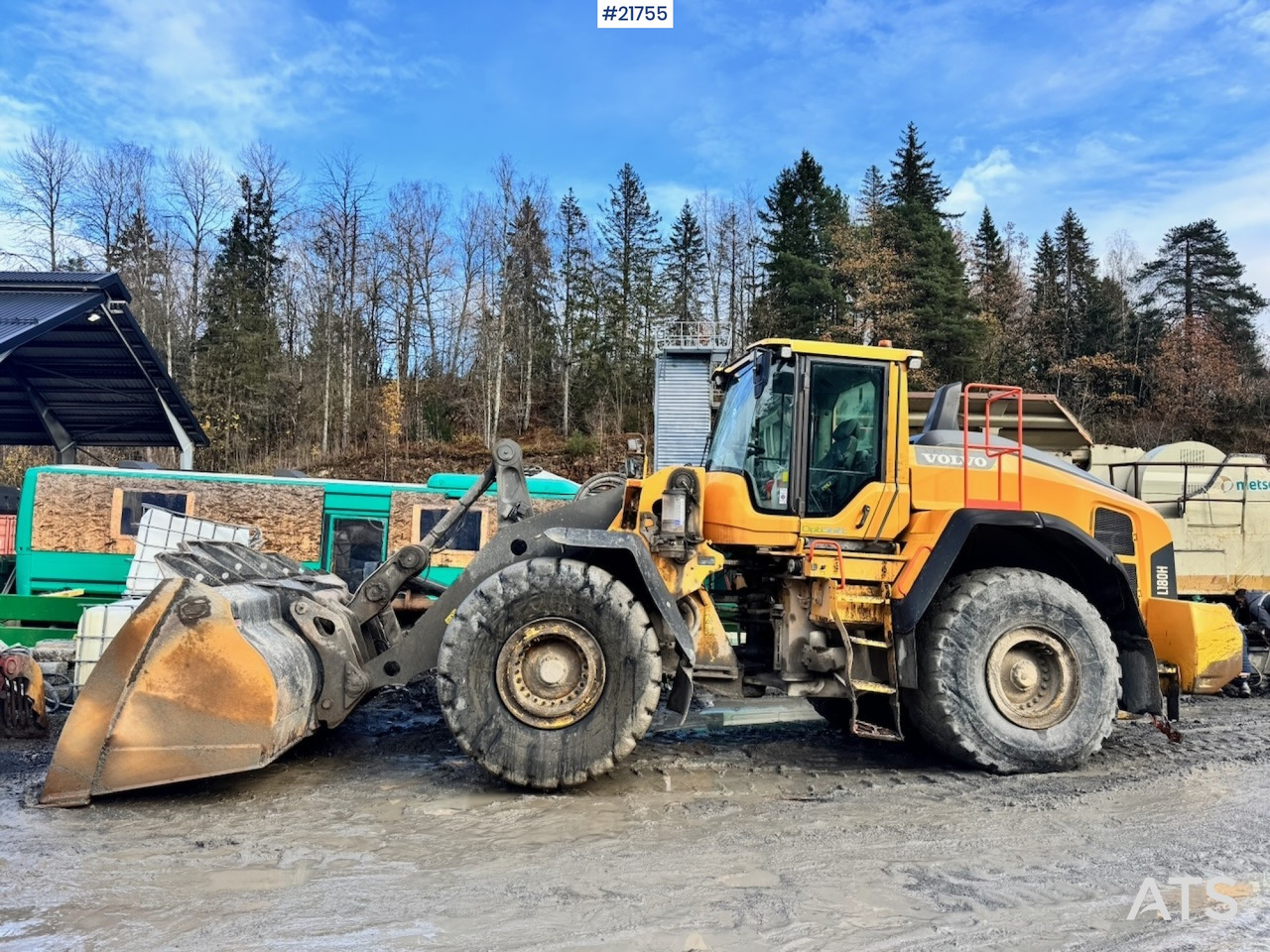 Volvo 2018 Volvo L180H Hjullaster m/ Skuffe. - Pyöräkuormaaja: kuva Volvo 2018 Volvo L180H Hjullaster m/ Skuffe. - Pyöräkuormaaja Volvo 2018 Volvo L180H Hjullaster m/ Skuffe. - Pyöräkuormaaja: kuva Volvo 2018 Volvo L180H Hjullaster m/ Skuffe. - Pyöräkuormaaja