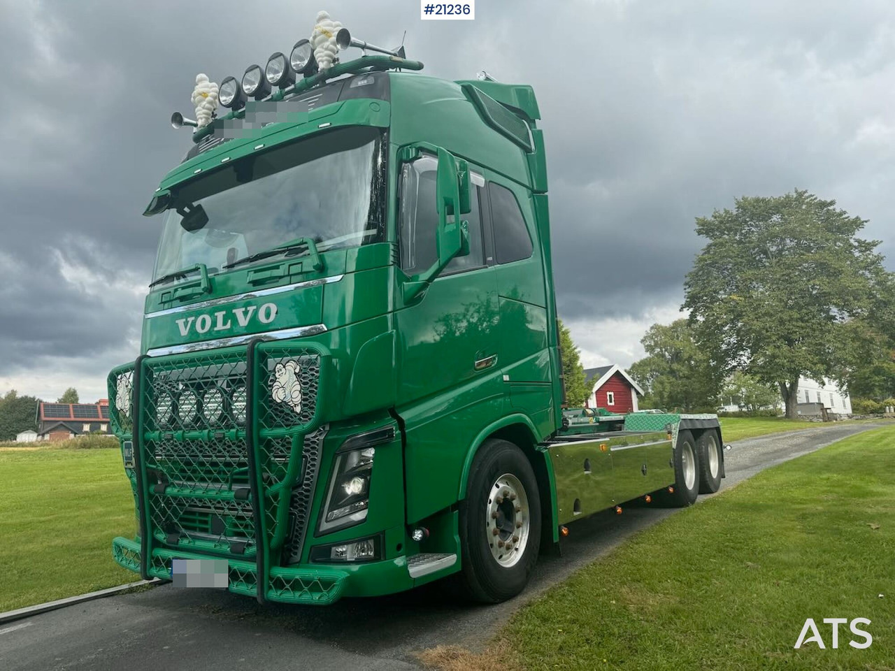 Volvo FH16 - Koukkulava kuorma-auto: kuva Volvo FH16 - Koukkulava kuorma-auto Volvo FH16 - Koukkulava kuorma-auto: kuva Volvo FH16 - Koukkulava kuorma-auto