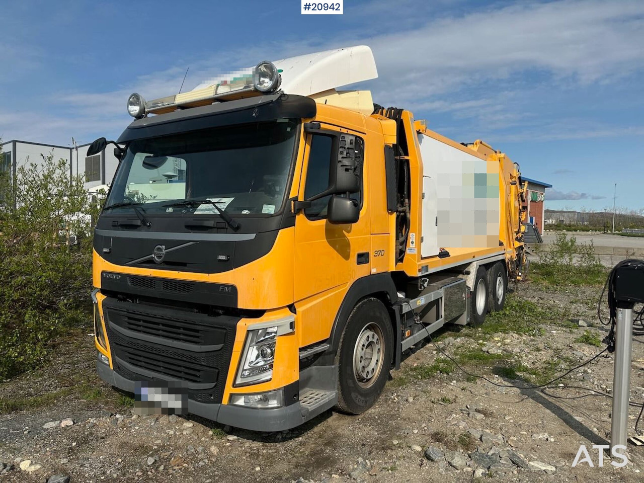 Volvo FM 370 6x2 - 2 kammer renovasjonsbil - Roska-auto: kuva Volvo FM 370 6x2 - 2 kammer renovasjonsbil - Roska-auto Volvo FM 370 6x2 - 2 kammer renovasjonsbil - Roska-auto: kuva Volvo FM 370 6x2 - 2 kammer renovasjonsbil - Roska-auto