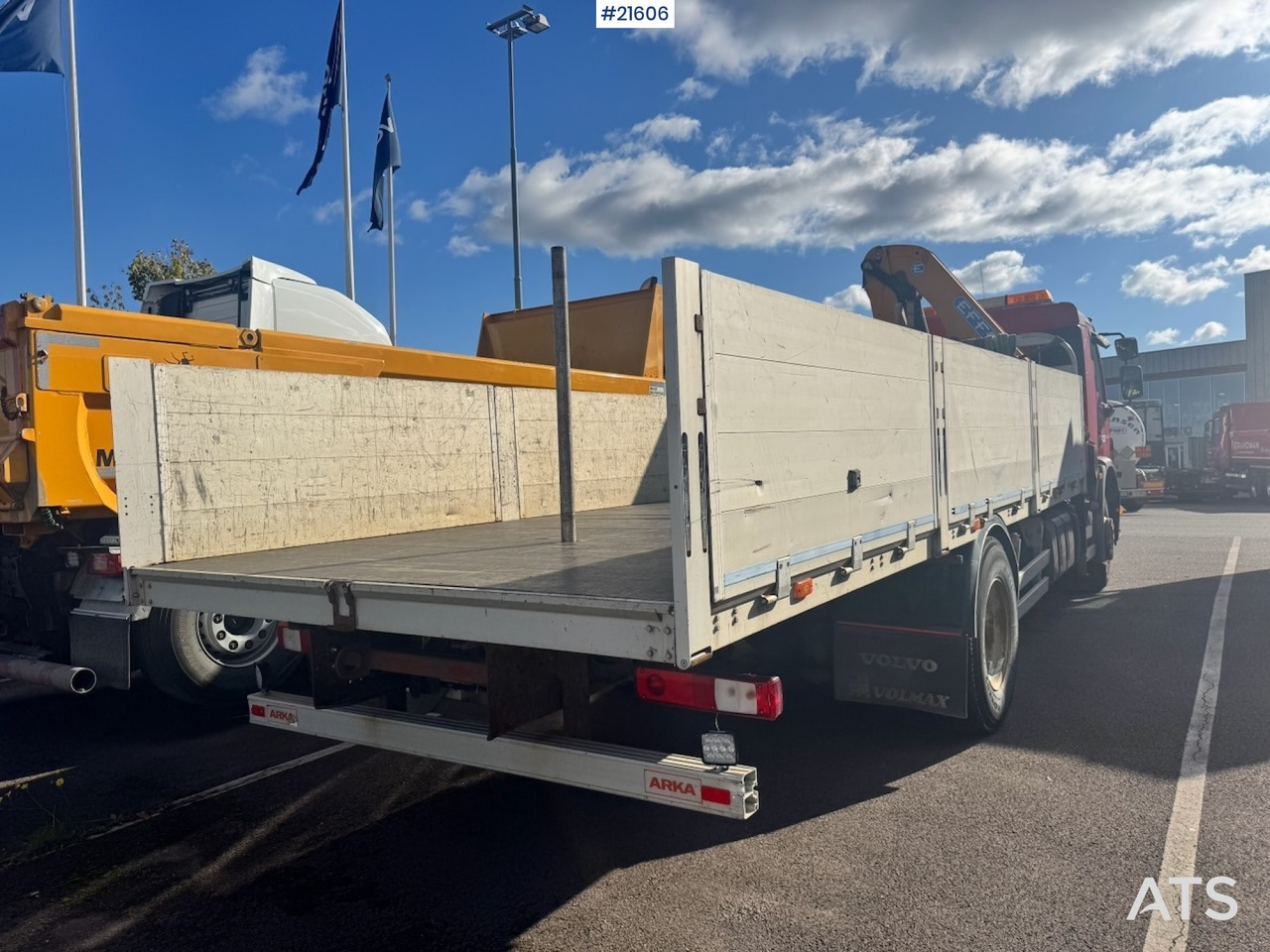 Volvo Volvo FE320 4x2 Kranbil m/ Effer 145 Kran - Nosturiauto: kuva Volvo Volvo FE320 4x2 Kranbil m/ Effer 145 Kran - Nosturiauto Volvo Volvo FE320 4x2 Kranbil m/ Effer 145 Kran - Nosturiauto: kuva Volvo Volvo FE320 4x2 Kranbil m/ Effer 145 Kran - Nosturiauto
