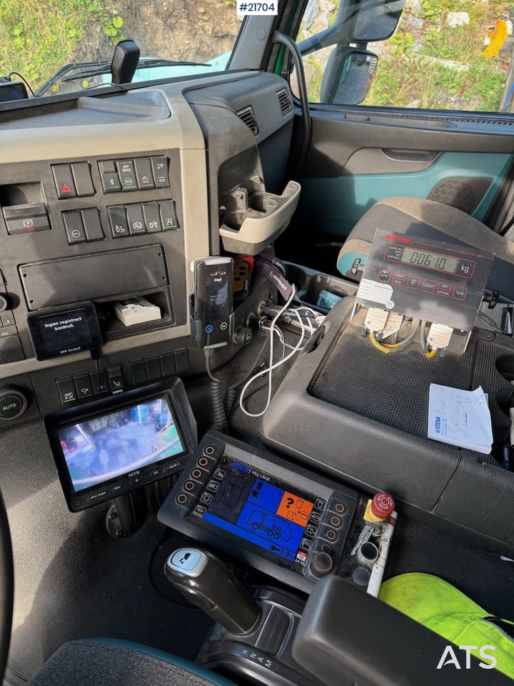 Roska-auto Volvo Volvo FM410 2-Kammers Renovasjonsbil: kuva Roska-auto Volvo Volvo FM410 2-Kammers Renovasjonsbil