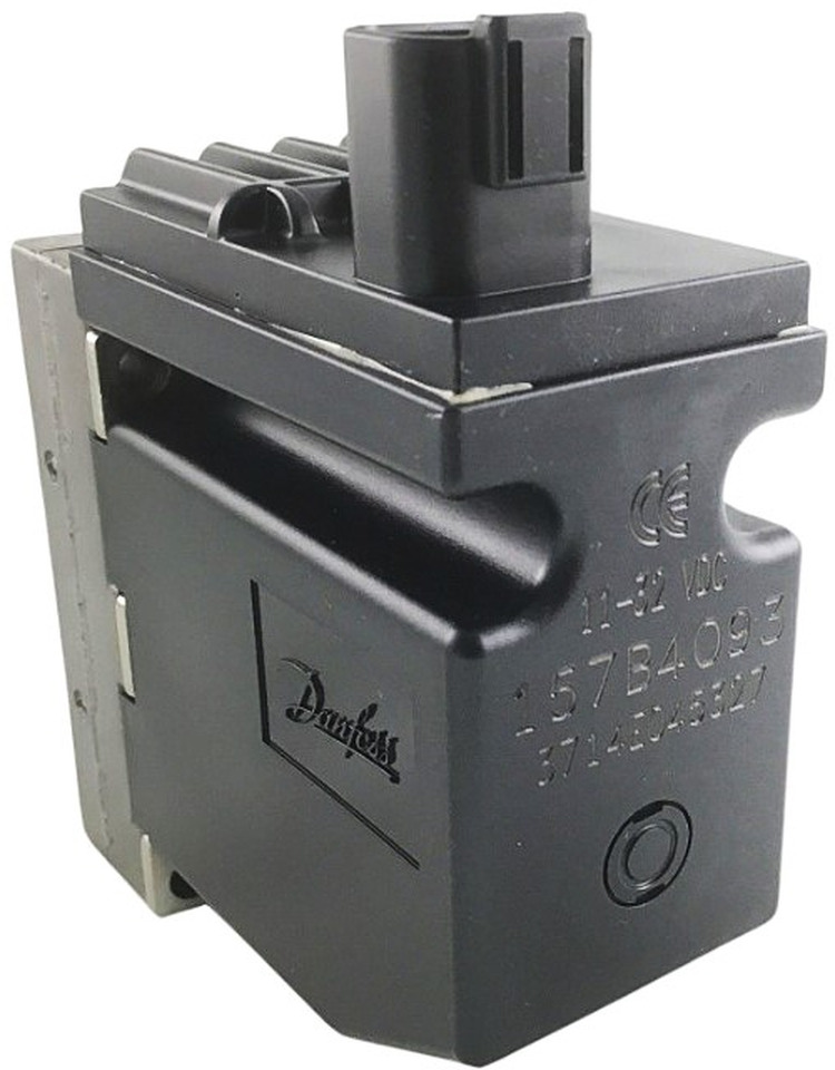 Danfoss Solenoid Valve 157B4093 - Hydrauliventtiili - Kappaletavaranosturi: kuva Danfoss Solenoid Valve 157B4093 - Hydrauliventtiili - Kappaletavaranosturi Danfoss Solenoid Valve 157B4093 - Hydrauliventtiili - Kappaletavaranosturi: kuva Danfoss Solenoid Valve 157B4093 - Hydrauliventtiili - Kappaletavaranosturi