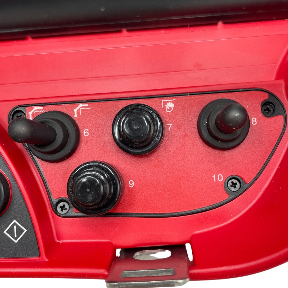 Right panel with button radio remote Scanreco RC400 - Sähköjärjestelmä - Kappaletavaranosturi: kuva Right panel with button radio remote Scanreco RC400 - Sähköjärjestelmä - Kappaletavaranosturi Right panel with button radio remote Scanreco RC400 - Sähköjärjestelmä - Kappaletavaranosturi: kuva Right panel with button radio remote Scanreco RC400 - Sähköjärjestelmä - Kappaletavaranosturi