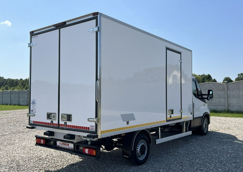Iveco Daily - Kylmäauto: kuva Iveco Daily - Kylmäauto Iveco Daily - Kylmäauto: kuva Iveco Daily - Kylmäauto