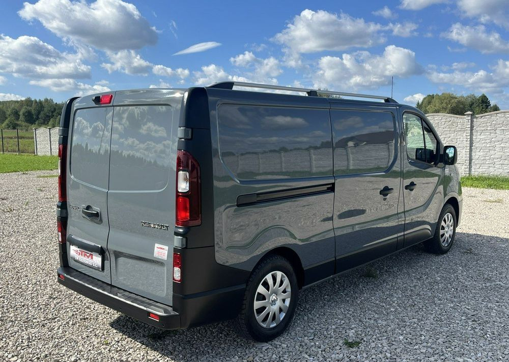 Renault Trafic - Minibussi, Pikkubussi: kuva Renault Trafic - Minibussi, Pikkubussi Renault Trafic - Minibussi, Pikkubussi: kuva Renault Trafic - Minibussi, Pikkubussi