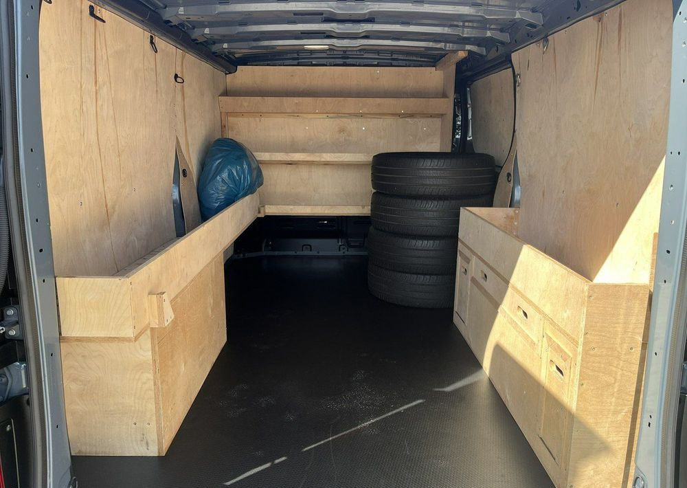 Renault Trafic - Pieni pakettiauto: kuva Renault Trafic - Pieni pakettiauto Renault Trafic - Pieni pakettiauto: kuva Renault Trafic - Pieni pakettiauto