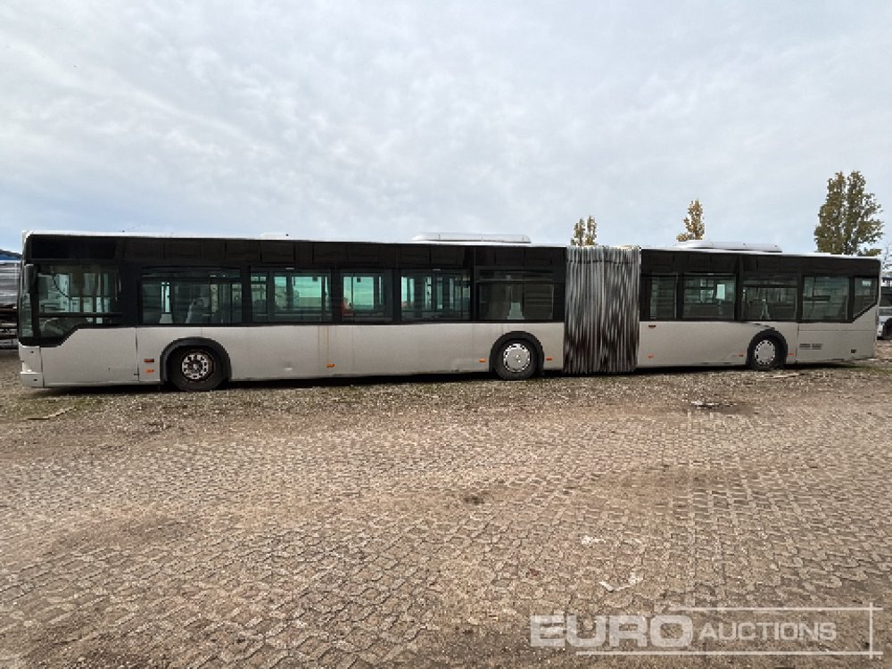 2000 Mercedes Benz CITARO 0 530G - Nivelbussi: kuva 2000 Mercedes Benz CITARO 0 530G - Nivelbussi 2000 Mercedes Benz CITARO 0 530G - Nivelbussi: kuva 2000 Mercedes Benz CITARO 0 530G - Nivelbussi