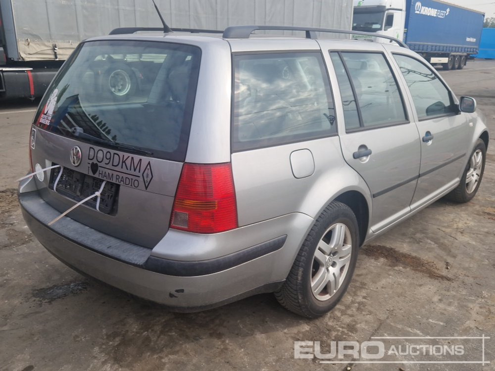 2002 Volkswagen Petrol, Automatic, AC (German Reg. Docs. Available) - Henkilöauto: kuva 2002 Volkswagen Petrol, Automatic, AC (German Reg. Docs. Available) - Henkilöauto 2002 Volkswagen Petrol, Automatic, AC (German Reg. Docs. Available) - Henkilöauto: kuva 2002 Volkswagen Petrol, Automatic, AC (German Reg. Docs. Available) - Henkilöauto