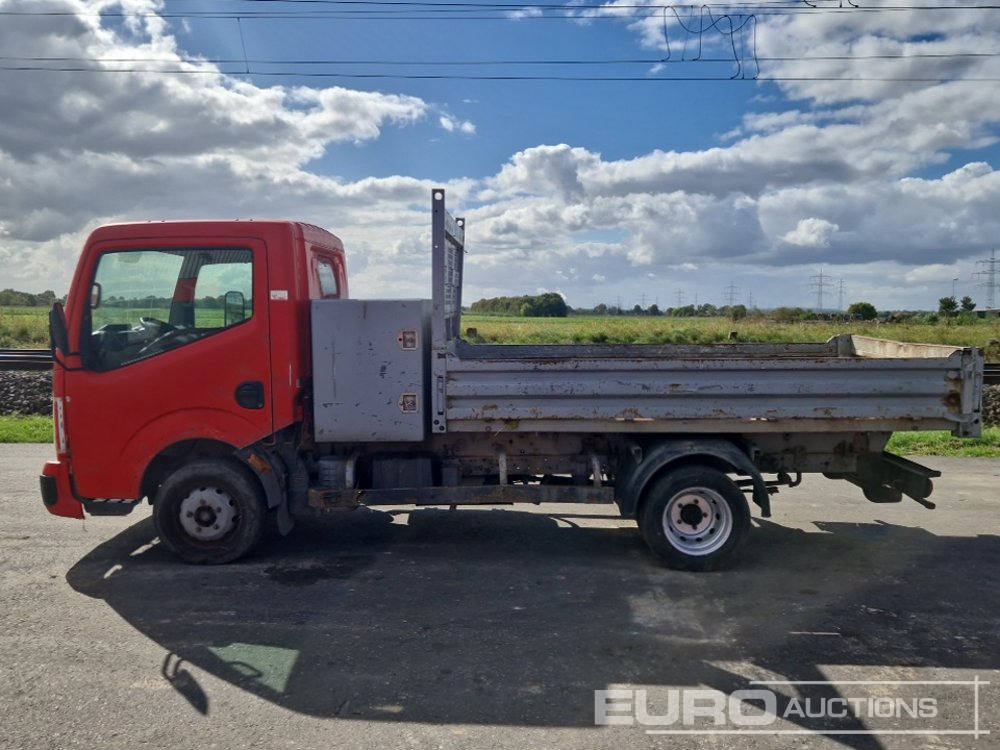 2007 Renault 4x2 Drop Side Tipper Truck, Manual Gearbox, Spare Tyres with Rims (German Reg. Docs. Available) - Kippiauto kuorma-auto: kuva 2007 Renault 4x2 Drop Side Tipper Truck, Manual Gearbox, Spare Tyres with Rims (German Reg. Docs. Available) - Kippiauto kuorma-auto 2007 Renault 4x2 Drop Side Tipper Truck, Manual Gearbox, Spare Tyres with Rims (German Reg. Docs. Available) - Kippiauto kuorma-auto: kuva 2007 Renault 4x2 Drop Side Tipper Truck, Manual Gearbox, Spare Tyres with Rims (German Reg. Docs. Available) - Kippiauto kuorma-auto