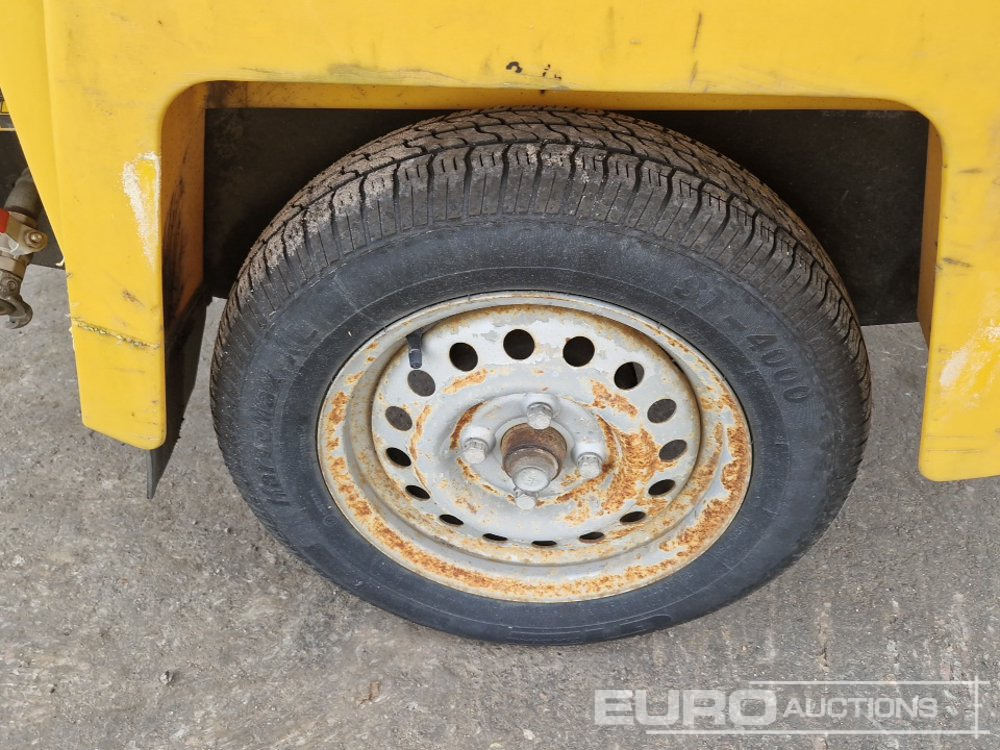 2009 Kaeser M26 92CFM - Ilmakompressori: kuva 2009 Kaeser M26 92CFM - Ilmakompressori 2009 Kaeser M26 92CFM - Ilmakompressori: kuva 2009 Kaeser M26 92CFM - Ilmakompressori