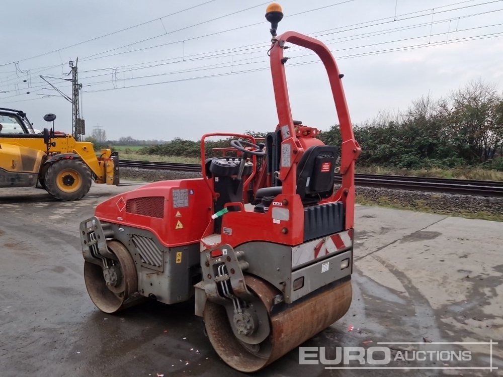 2010 Bomag BW120AD-4 - Jyrä: kuva 2010 Bomag BW120AD-4 - Jyrä 2010 Bomag BW120AD-4 - Jyrä: kuva 2010 Bomag BW120AD-4 - Jyrä