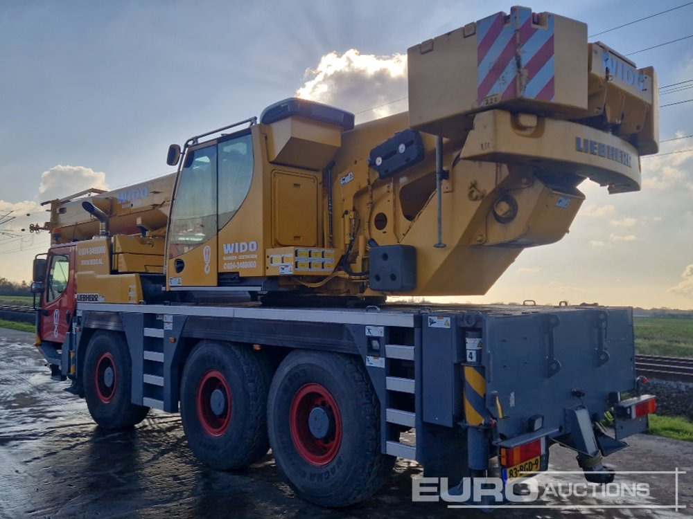 2010 Liebherr LTM1050-3.1 - Ajoneuvonosturi: kuva 2010 Liebherr LTM1050-3.1 - Ajoneuvonosturi 2010 Liebherr LTM1050-3.1 - Ajoneuvonosturi: kuva 2010 Liebherr LTM1050-3.1 - Ajoneuvonosturi