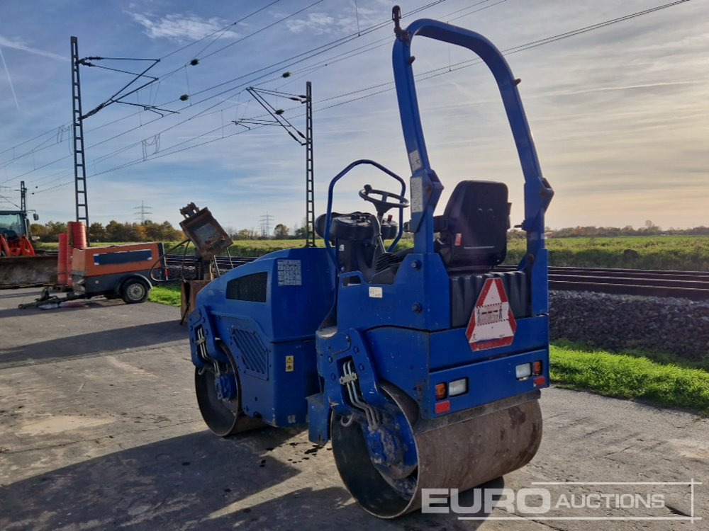 2011 Bomag BW100 AD-4 - Jyrä: kuva 2011 Bomag BW100 AD-4 - Jyrä 2011 Bomag BW100 AD-4 - Jyrä: kuva 2011 Bomag BW100 AD-4 - Jyrä