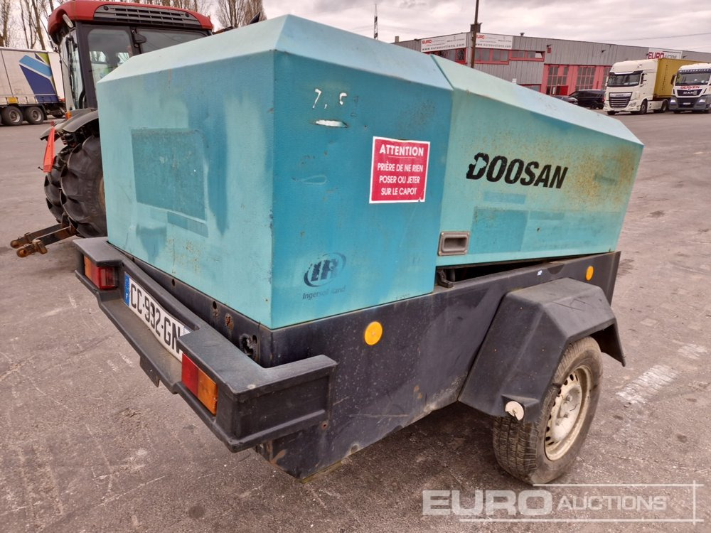 2012 Doosan 751 175CFM - Ilmakompressori: kuva 2012 Doosan 751 175CFM - Ilmakompressori 2012 Doosan 751 175CFM - Ilmakompressori: kuva 2012 Doosan 751 175CFM - Ilmakompressori