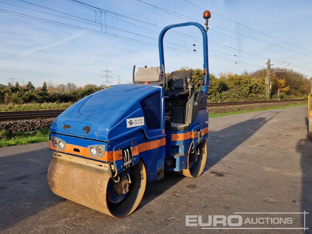 2013 Bomag BW100 AD-5 - Jyrä: kuva 2013 Bomag BW100 AD-5 - Jyrä 2013 Bomag BW100 AD-5 - Jyrä: kuva 2013 Bomag BW100 AD-5 - Jyrä