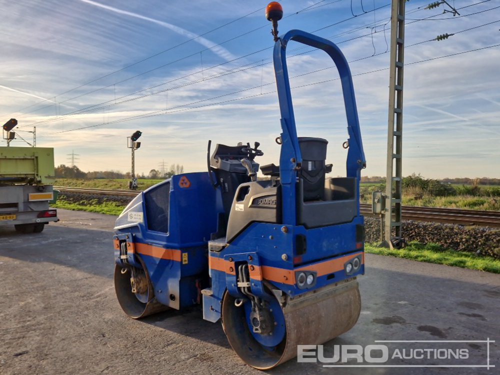 2013 Bomag BW100 AD-5 - Jyrä: kuva 2013 Bomag BW100 AD-5 - Jyrä 2013 Bomag BW100 AD-5 - Jyrä: kuva 2013 Bomag BW100 AD-5 - Jyrä