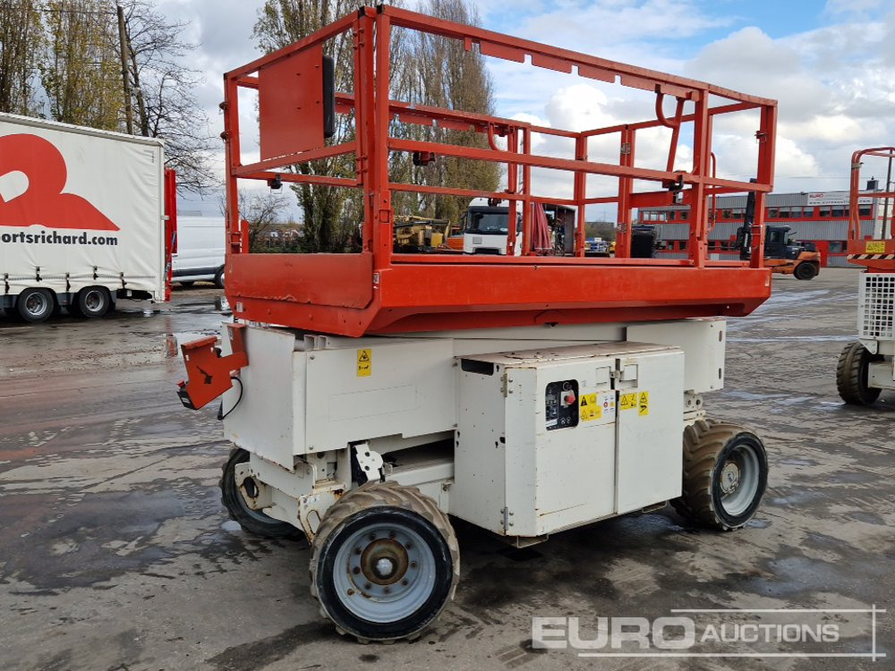 2013 Genie GS-3369DC - Henkilönostin: kuva 2013 Genie GS-3369DC - Henkilönostin 2013 Genie GS-3369DC - Henkilönostin: kuva 2013 Genie GS-3369DC - Henkilönostin