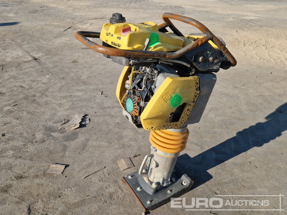 2014 Bomag BT 65 - Asfaltinlaskija: kuva 2014 Bomag BT 65 - Asfaltinlaskija 2014 Bomag BT 65 - Asfaltinlaskija: kuva 2014 Bomag BT 65 - Asfaltinlaskija