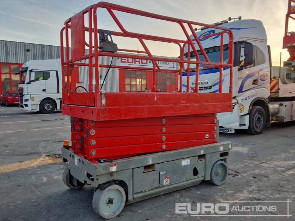 2014 Haulotte Compact 12 - Henkilönostin: kuva 2014 Haulotte Compact 12 - Henkilönostin 2014 Haulotte Compact 12 - Henkilönostin: kuva 2014 Haulotte Compact 12 - Henkilönostin