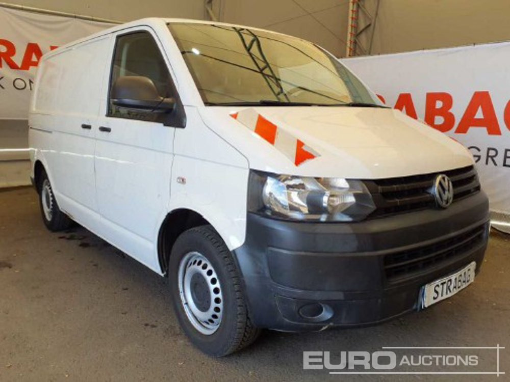 2014 Volkswagen Transporter T5 - Pieni pakettiauto: kuva 2014 Volkswagen Transporter T5 - Pieni pakettiauto 2014 Volkswagen Transporter T5 - Pieni pakettiauto: kuva 2014 Volkswagen Transporter T5 - Pieni pakettiauto