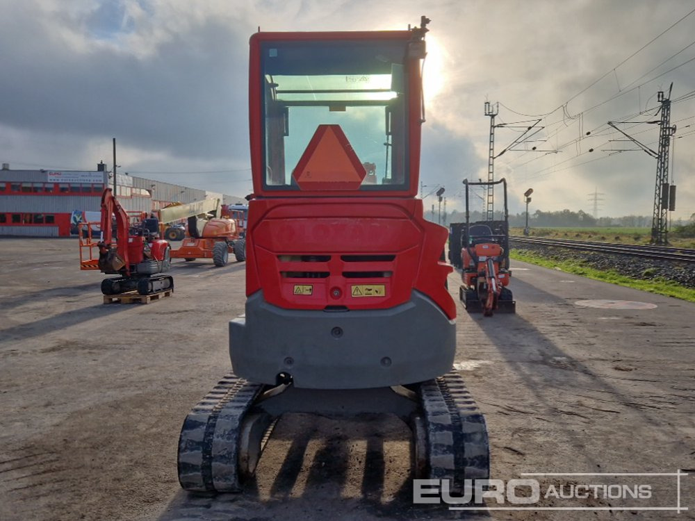 2014 Volvo ECR25D - Minikuormaaja: kuva 2014 Volvo ECR25D - Minikuormaaja 2014 Volvo ECR25D - Minikuormaaja: kuva 2014 Volvo ECR25D - Minikuormaaja