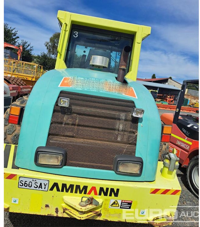 2015 Ammann ASC110D - Jyrä: kuva 2015 Ammann ASC110D - Jyrä 2015 Ammann ASC110D - Jyrä: kuva 2015 Ammann ASC110D - Jyrä