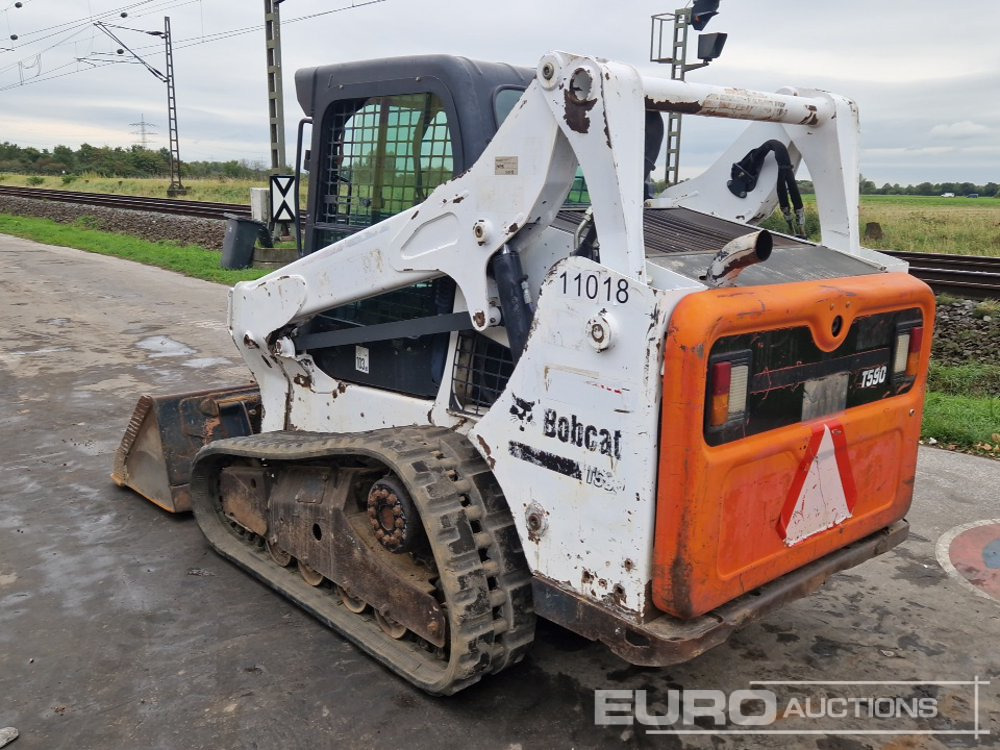 2015 Bobcat T590 - Liukuohjattu kuormaaja: kuva 2015 Bobcat T590 - Liukuohjattu kuormaaja 2015 Bobcat T590 - Liukuohjattu kuormaaja: kuva 2015 Bobcat T590 - Liukuohjattu kuormaaja