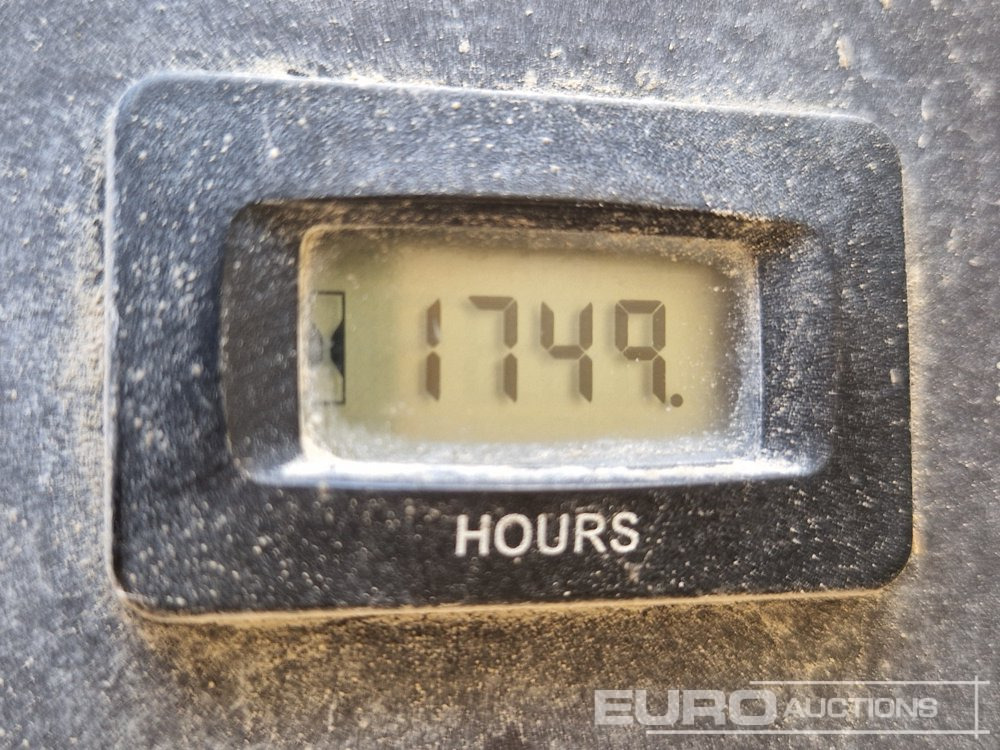 Ilmakompressori 2015 Doosan 12/254 880CFM: kuva Ilmakompressori 2015 Doosan 12/254 880CFM Ilmakompressori 2015 Doosan 12/254 880CFM: kuva Ilmakompressori 2015 Doosan 12/254 880CFM