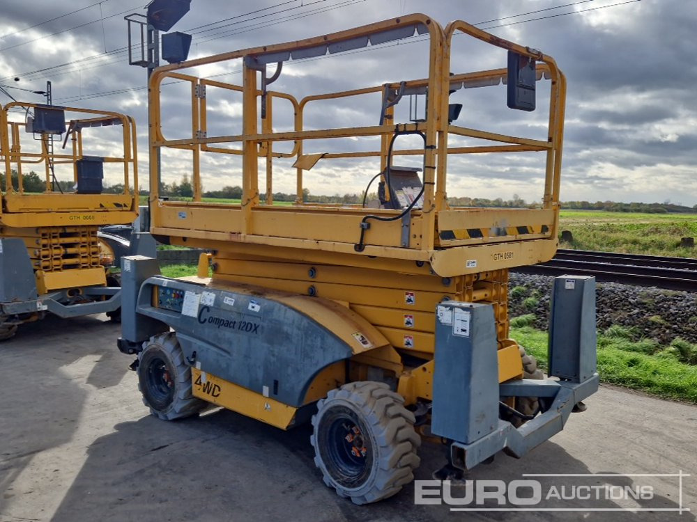 2016 Haulotte Compact 12DX - Henkilönostin: kuva  2016 Haulotte Compact 12DX - Henkilönostin 2016 Haulotte Compact 12DX - Henkilönostin: kuva  2016 Haulotte Compact 12DX - Henkilönostin