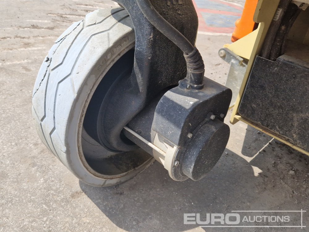 Henkilönostin 2016 JLG 3246 ES: kuva Henkilönostin 2016 JLG 3246 ES