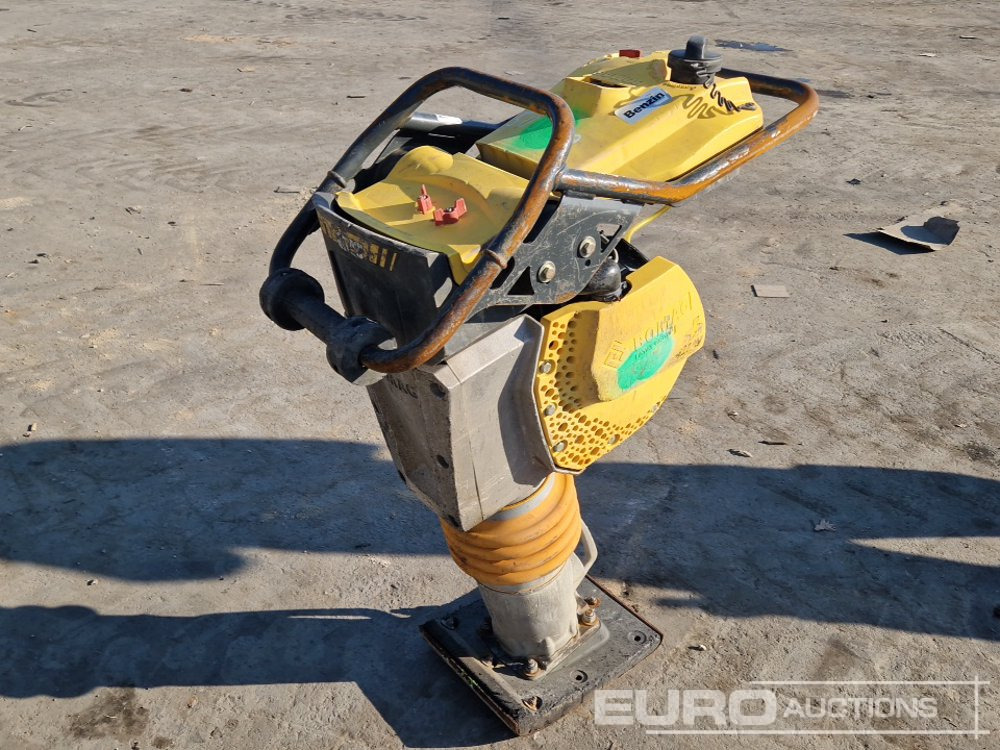 2017 Bomag BT 65 - Asfaltinlaskija: kuva 2017 Bomag BT 65 - Asfaltinlaskija 2017 Bomag BT 65 - Asfaltinlaskija: kuva 2017 Bomag BT 65 - Asfaltinlaskija