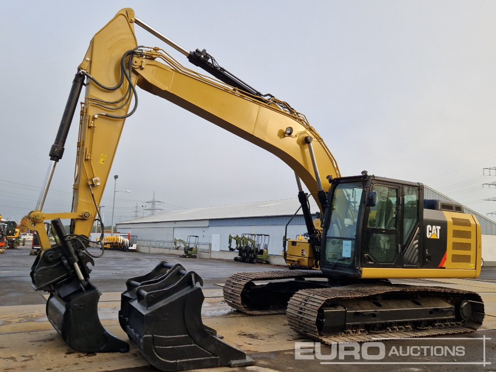 2017 CAT 320FL - Telakaivukone: kuva  2017 CAT 320FL - Telakaivukone 2017 CAT 320FL - Telakaivukone: kuva  2017 CAT 320FL - Telakaivukone