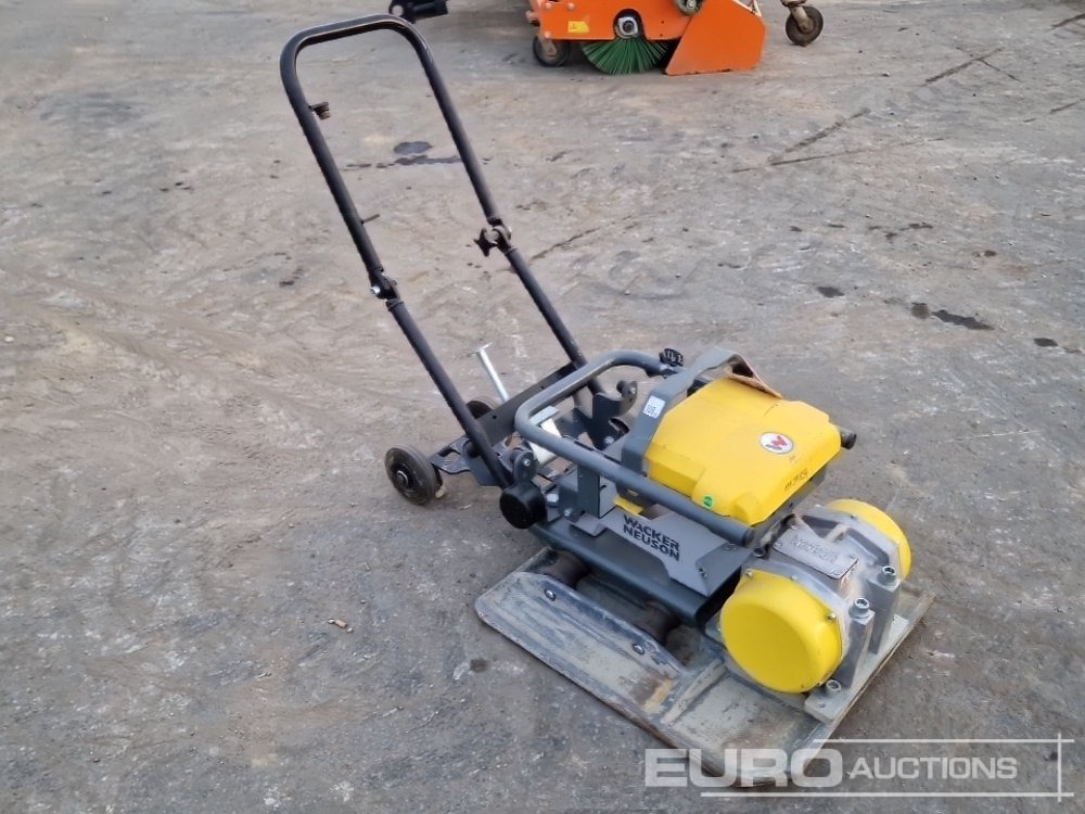 2019 Wacker Neuson AP2560E - Asfaltinlaskija: kuva 2019 Wacker Neuson AP2560E - Asfaltinlaskija 2019 Wacker Neuson AP2560E - Asfaltinlaskija: kuva 2019 Wacker Neuson AP2560E - Asfaltinlaskija