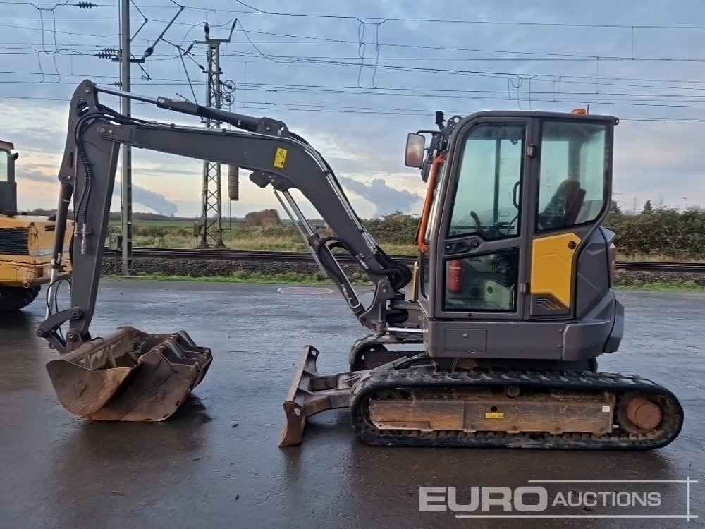 2021 Volvo ECR50F - Minikuormaaja: kuva 2021 Volvo ECR50F - Minikuormaaja 2021 Volvo ECR50F - Minikuormaaja: kuva 2021 Volvo ECR50F - Minikuormaaja