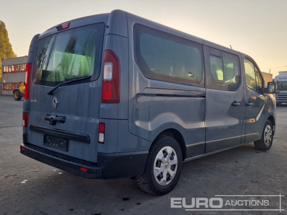 2022 Renault Trafic - Minibussi, Pikkubussi: kuva 2022 Renault Trafic - Minibussi, Pikkubussi 2022 Renault Trafic - Minibussi, Pikkubussi: kuva 2022 Renault Trafic - Minibussi, Pikkubussi