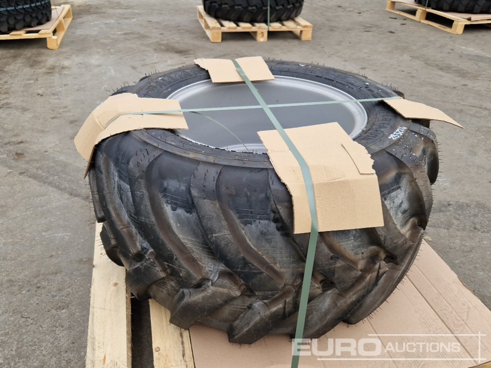 500/45-20 Tyres with Rims - Rengas: kuva 500/45-20 Tyres with Rims - Rengas 500/45-20 Tyres with Rims - Rengas: kuva 500/45-20 Tyres with Rims - Rengas
