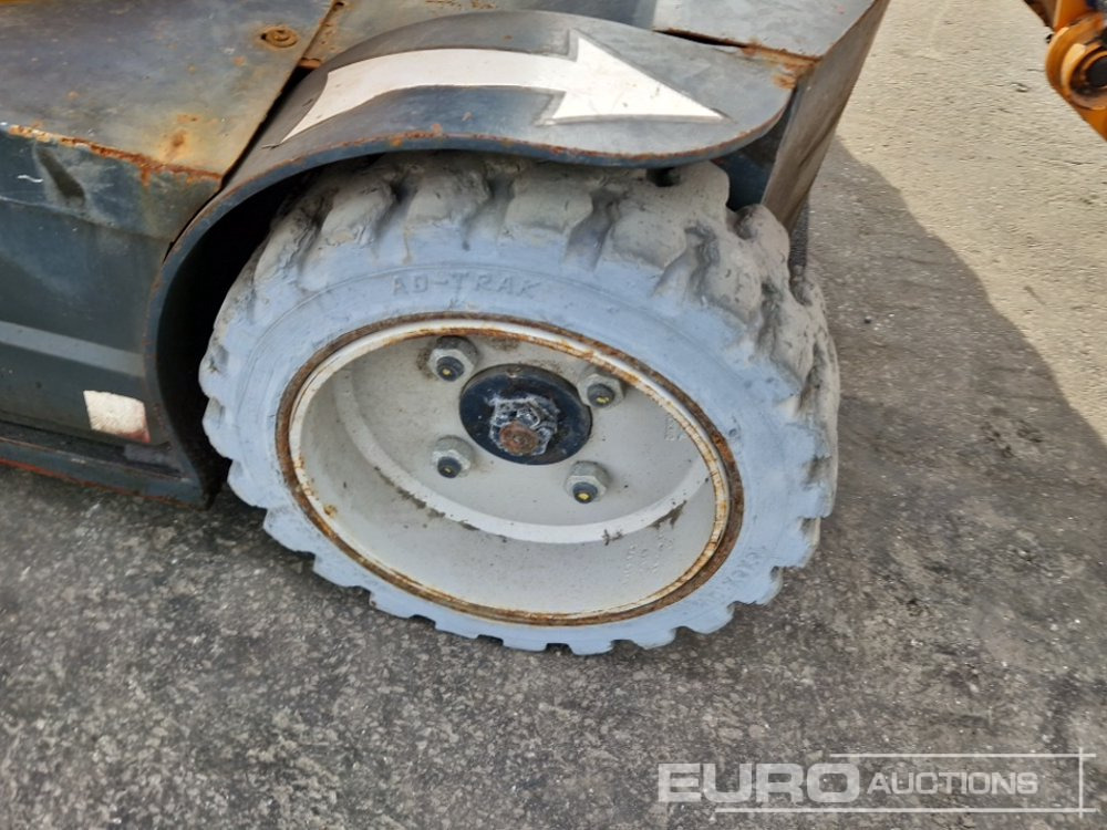 ATN PIAF 880R - Henkilönostin: kuva ATN PIAF 880R - Henkilönostin ATN PIAF 880R - Henkilönostin: kuva ATN PIAF 880R - Henkilönostin