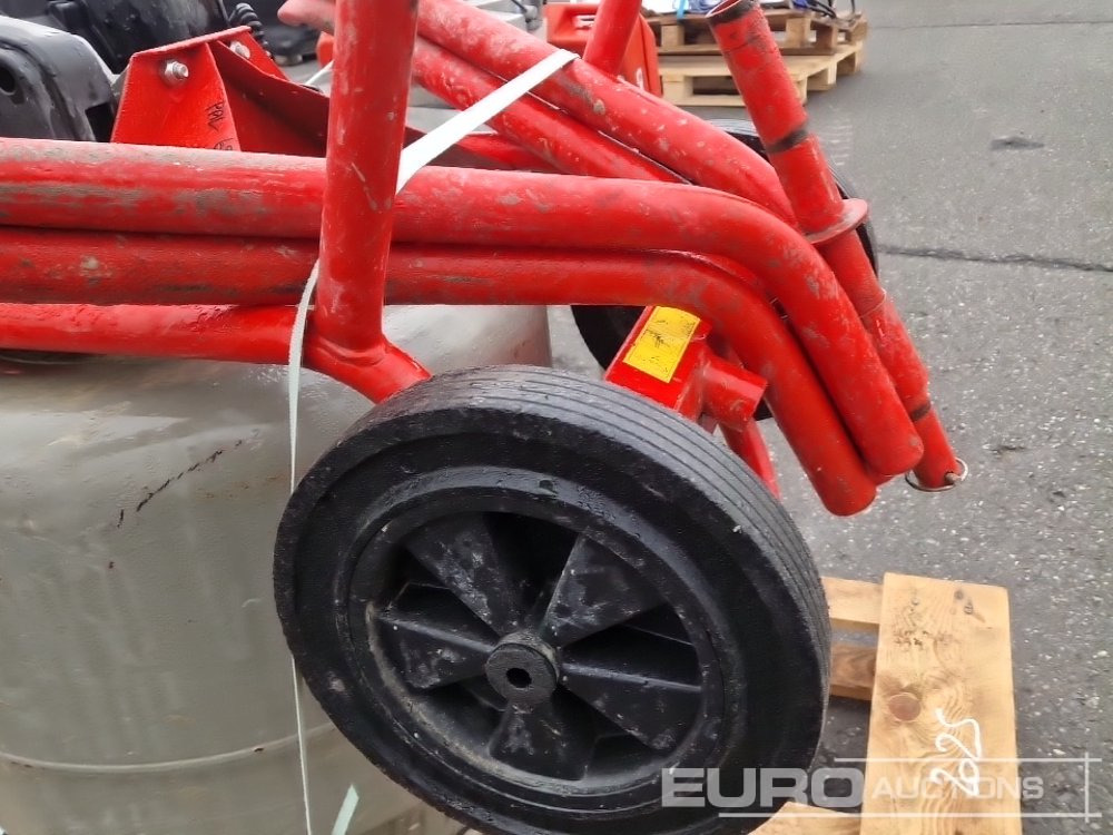 Altrad MINIMIX 150 - Betonimylly: kuva Altrad MINIMIX 150 - Betonimylly Altrad MINIMIX 150 - Betonimylly: kuva Altrad MINIMIX 150 - Betonimylly