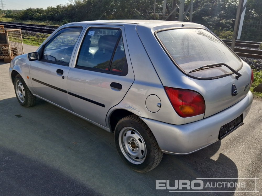 Ford Fiesta - Henkilöauto: kuva Ford Fiesta - Henkilöauto Ford Fiesta - Henkilöauto: kuva Ford Fiesta - Henkilöauto