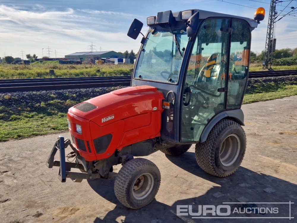 Hako 4WD Compact Tractor (No Drive Shaft) - Pientraktori: kuva Hako 4WD Compact Tractor (No Drive Shaft) - Pientraktori Hako 4WD Compact Tractor (No Drive Shaft) - Pientraktori: kuva Hako 4WD Compact Tractor (No Drive Shaft) - Pientraktori
