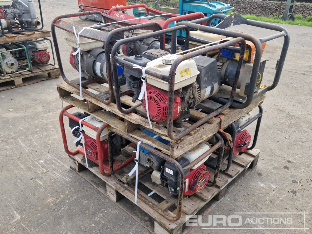 Honda Petrol Generator (8 of) - Sähkögeneraattori: kuva Honda Petrol Generator (8 of) - Sähkögeneraattori Honda Petrol Generator (8 of) - Sähkögeneraattori: kuva Honda Petrol Generator (8 of) - Sähkögeneraattori