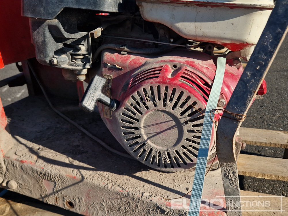 Husqvarna FS400LV - Asfaltinlaskija: kuva Husqvarna FS400LV - Asfaltinlaskija Husqvarna FS400LV - Asfaltinlaskija: kuva Husqvarna FS400LV - Asfaltinlaskija