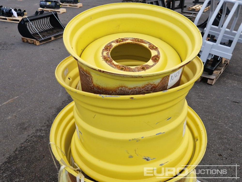 John Deere 15x24/15x38 Fixed Rim Set, FRONT: Center Bore: 221mm, Pitch Circle: 275mm, 8 Screw Holes, REAR: Center Bore: 152mm, Pitch Circle: 221mm, 8 Screw Holes - Rengas: kuva John Deere 15x24/15x38 Fixed Rim Set, FRONT: Center Bore: 221mm, Pitch Circle: 275mm, 8 Screw Holes, REAR: Center Bore: 152mm, Pitch Circle: 221mm, 8 Screw Holes - Rengas John Deere 15x24/15x38 Fixed Rim Set, FRONT: Center Bore: 221mm, Pitch Circle: 275mm, 8 Screw Holes, REAR: Center Bore: 152mm, Pitch Circle: 221mm, 8 Screw Holes - Rengas: kuva John Deere 15x24/15x38 Fixed Rim Set, FRONT: Center Bore: 221mm, Pitch Circle: 275mm, 8 Screw Holes, REAR: Center Bore: 152mm, Pitch Circle: 221mm, 8 Screw Holes - Rengas