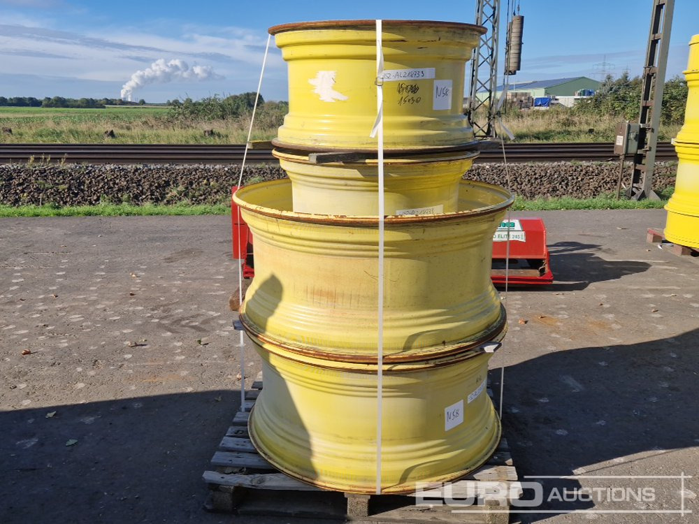 John Deere 15x30/18x42 Fixed Rim Set, FRONT: Center Bore: 281mm, Pitch Circle: 335mm, 10 Screw Holes, REAR: Center Bore: 281mm, Pitch Circle: 335mm, 10 Screw Holes - Rengas: kuva John Deere 15x30/18x42 Fixed Rim Set, FRONT: Center Bore: 281mm, Pitch Circle: 335mm, 10 Screw Holes, REAR: Center Bore: 281mm, Pitch Circle: 335mm, 10 Screw Holes - Rengas John Deere 15x30/18x42 Fixed Rim Set, FRONT: Center Bore: 281mm, Pitch Circle: 335mm, 10 Screw Holes, REAR: Center Bore: 281mm, Pitch Circle: 335mm, 10 Screw Holes - Rengas: kuva John Deere 15x30/18x42 Fixed Rim Set, FRONT: Center Bore: 281mm, Pitch Circle: 335mm, 10 Screw Holes, REAR: Center Bore: 281mm, Pitch Circle: 335mm, 10 Screw Holes - Rengas