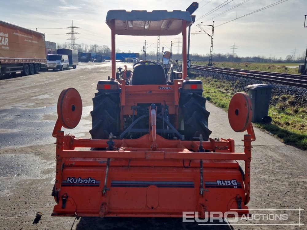 Kubota GL25 - Pientraktori: kuva Kubota GL25 - Pientraktori Kubota GL25 - Pientraktori: kuva Kubota GL25 - Pientraktori
