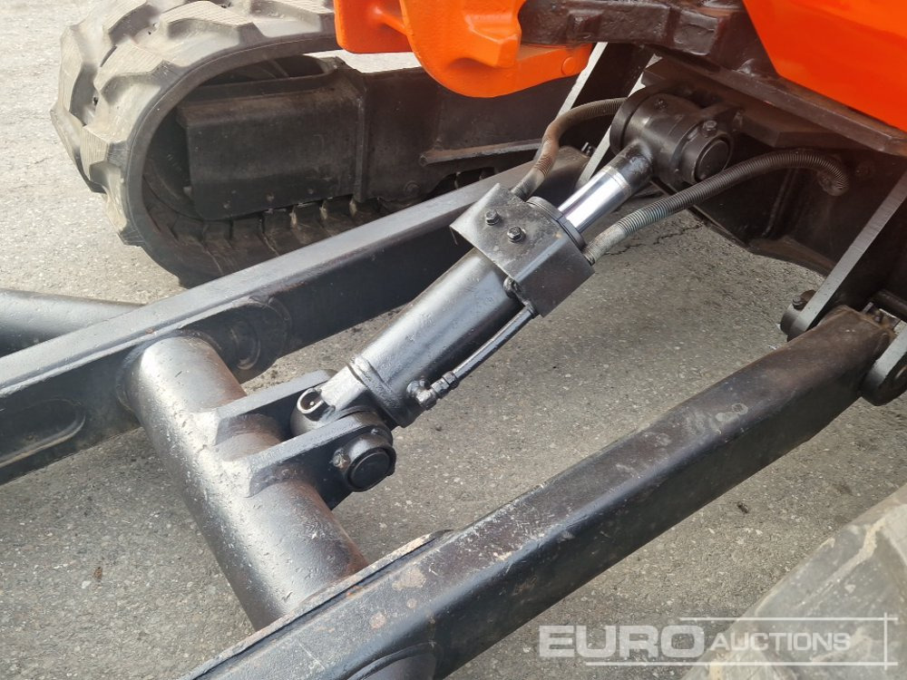 Minikuormaaja Kubota U55-4: kuva Minikuormaaja Kubota U55-4