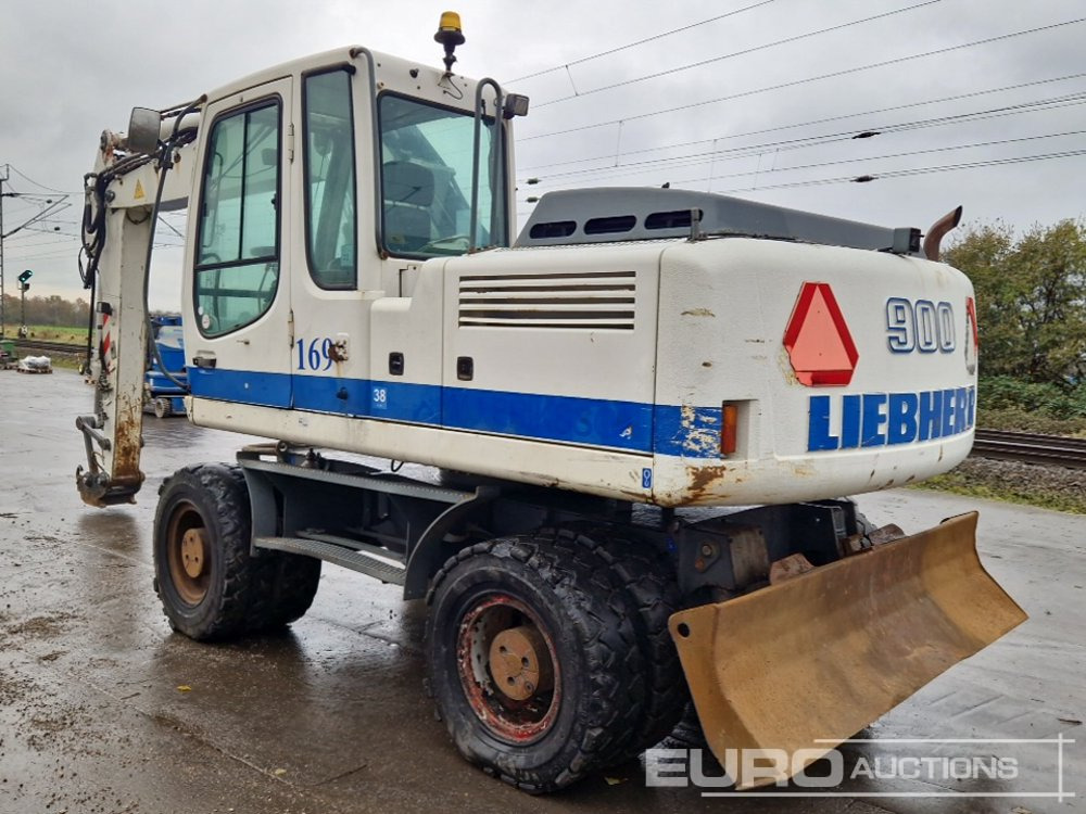 Liebherr A900C - Pyöräalustainen kaivinkone: kuva Liebherr A900C - Pyöräalustainen kaivinkone Liebherr A900C - Pyöräalustainen kaivinkone: kuva Liebherr A900C - Pyöräalustainen kaivinkone