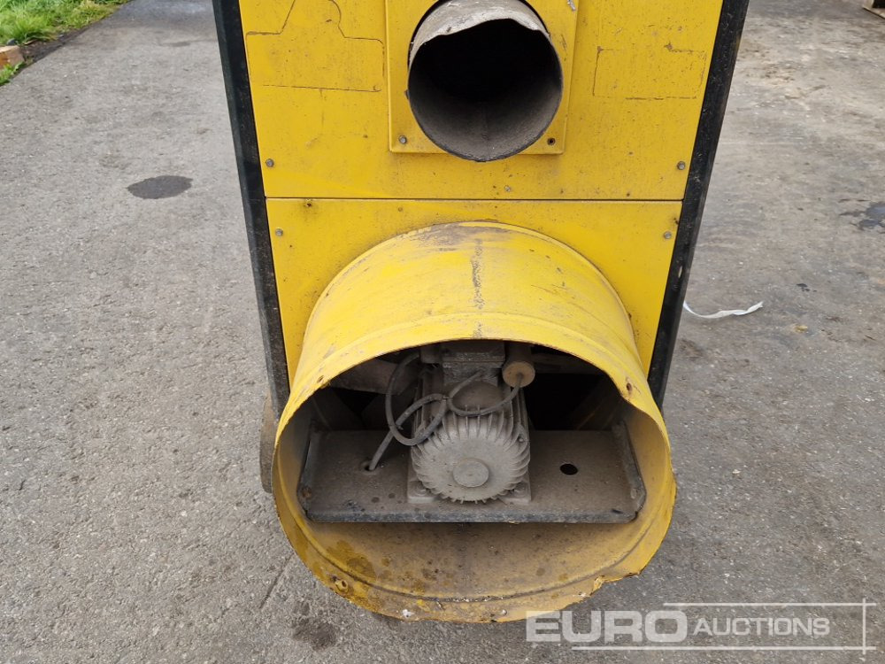 Master BV310 Oil Heater - Korjaamolaitteet: kuva Master BV310 Oil Heater - Korjaamolaitteet Master BV310 Oil Heater - Korjaamolaitteet: kuva Master BV310 Oil Heater - Korjaamolaitteet