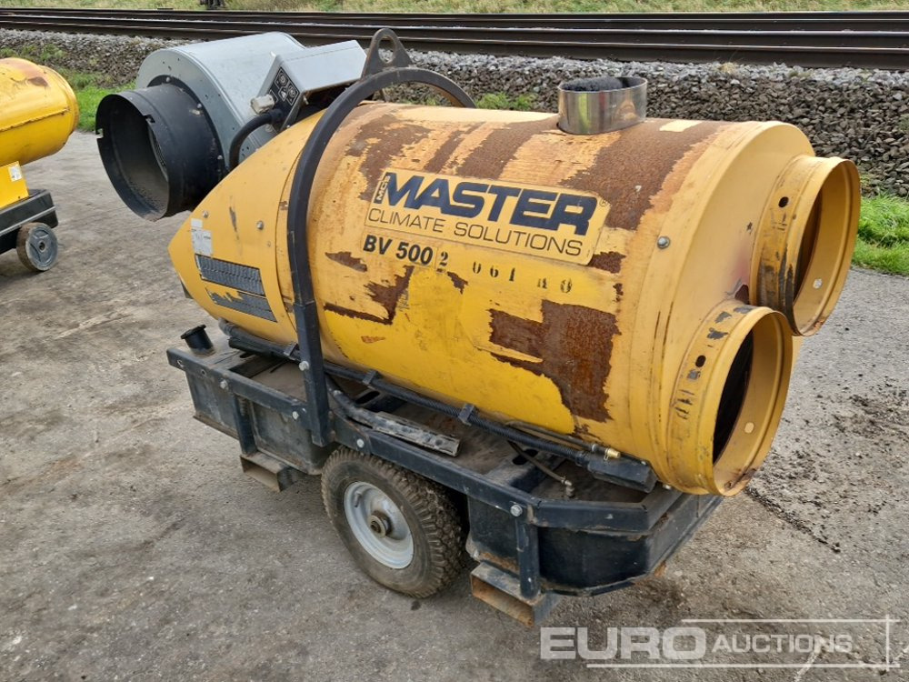 Master DV500 Oil Heater - Korjaamolaitteet: kuva Master DV500 Oil Heater - Korjaamolaitteet Master DV500 Oil Heater - Korjaamolaitteet: kuva Master DV500 Oil Heater - Korjaamolaitteet