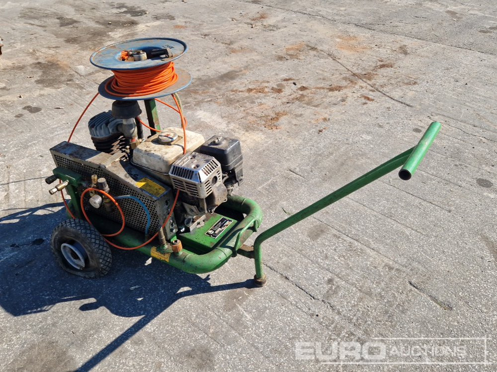 Mobile Compressor - Ilmakompressori: kuva Mobile Compressor - Ilmakompressori Mobile Compressor - Ilmakompressori: kuva Mobile Compressor - Ilmakompressori